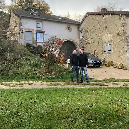 Διαμέρισμα Maison Le Fee Serecourt